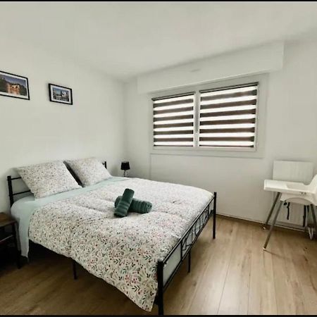 Logement Renove Avec Mobilier 2023 Apartment Avignon Exterior photo