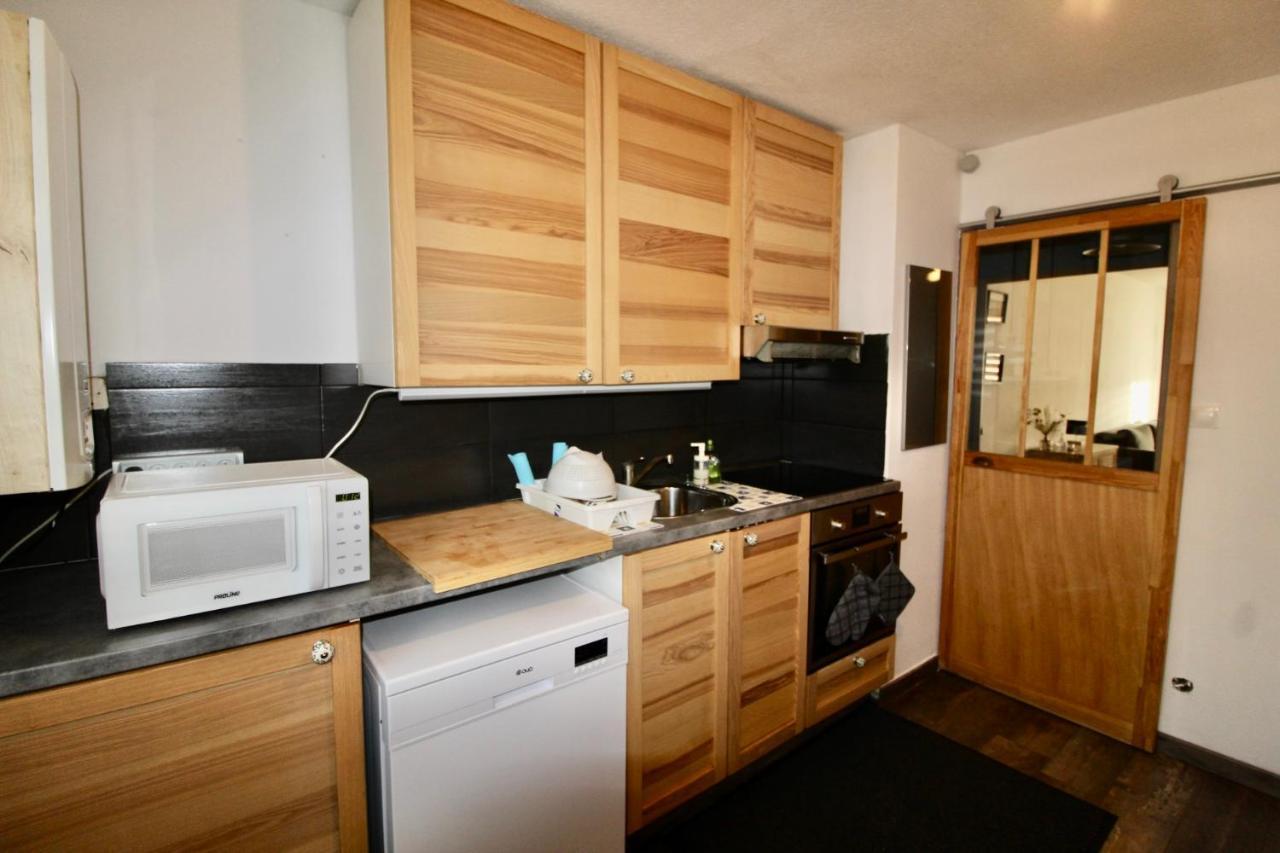 Logement Renove Avec Mobilier 2023 Apartment Avignon Exterior photo